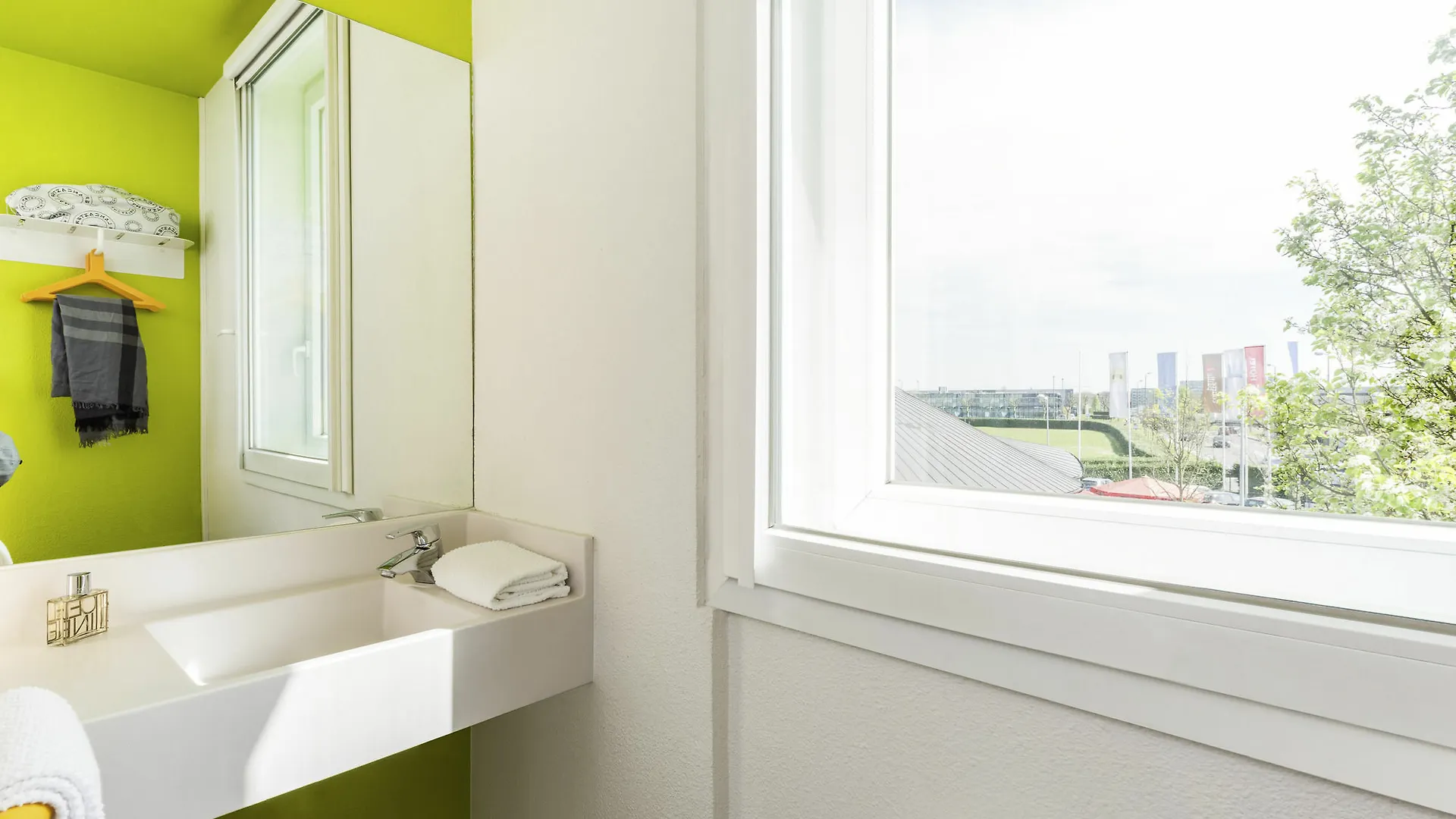 *** Hotel Unisotel -